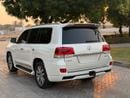 Toyota Land Cruiser VXR 5.7