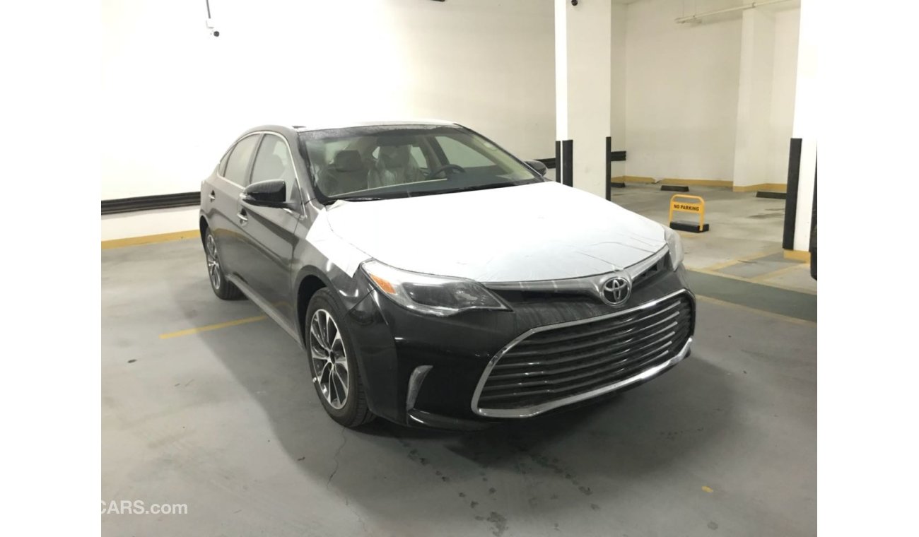 Toyota Avalon 3.5L - XLE - 2017