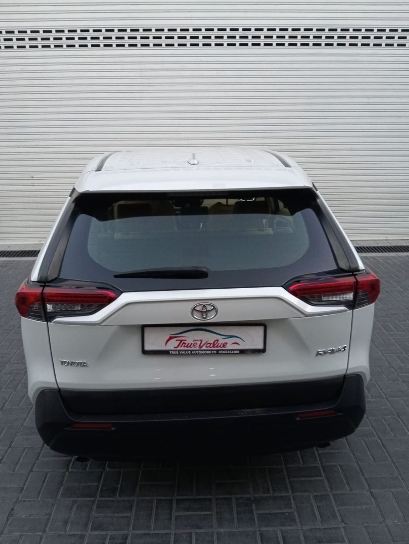 Toyota RAV4 2.5L (2WD) EX