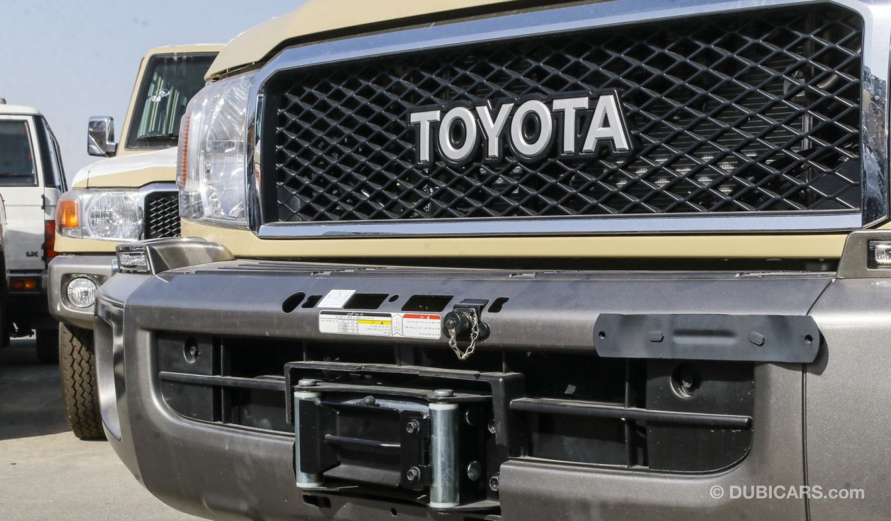 Toyota Land Cruiser Hard Top LX Limited