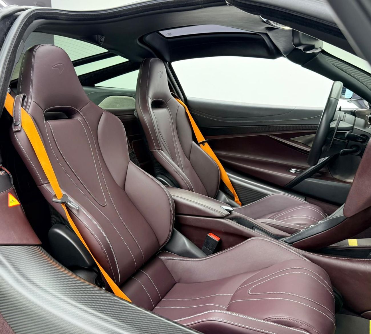 McLaren 720S LUXURY 2018 McLaren 720S Luxury, McLaren Warranty+Service Contract+Full Service History, GCC