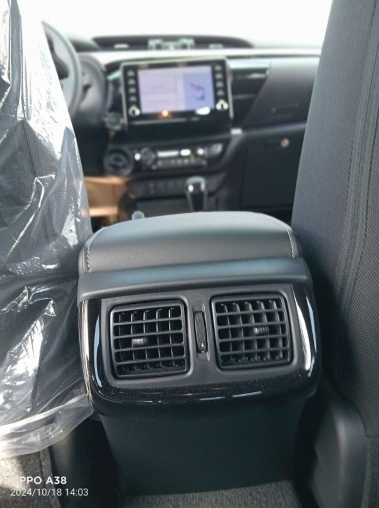 تويوتا هيلوكس Toyota Hilux adventure  4.0 L Automatic