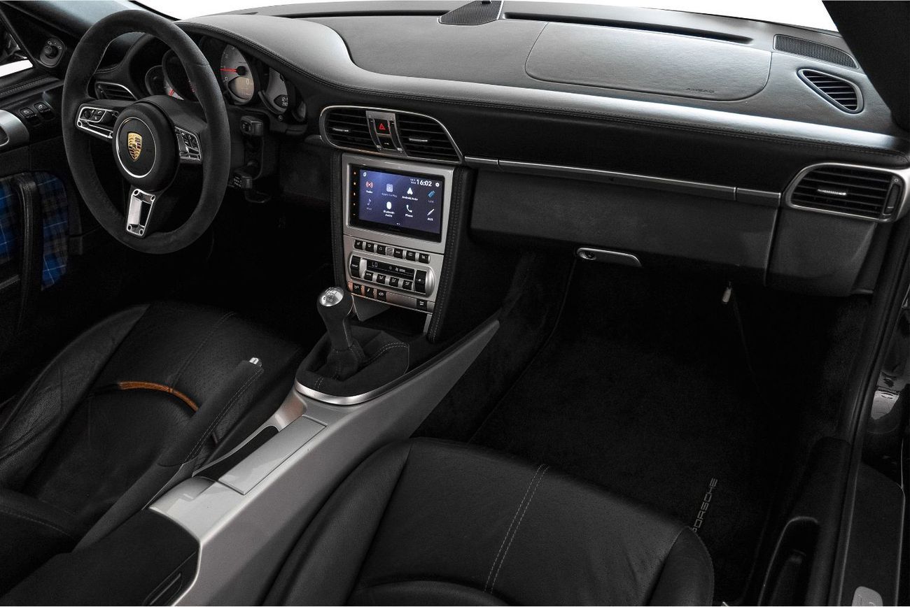 Porsche 911 2007 Porsche 911 Carrera 4 S Manual / Half Cage