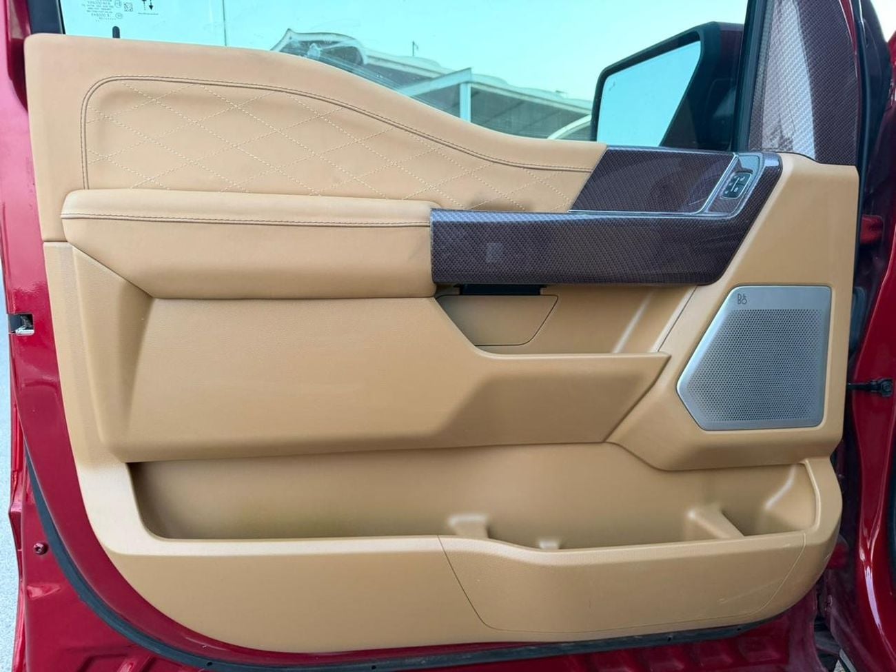 Ford F-150 LARIAT