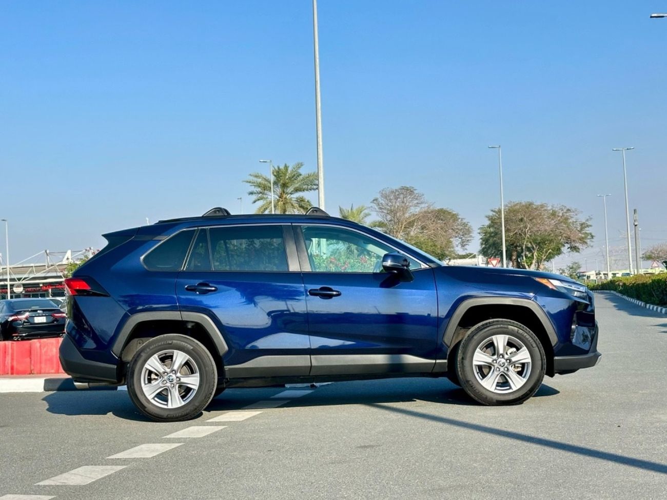 تويوتا راف ٤ 2022 Toyota RAV4 XLE 4x4, imported from USA