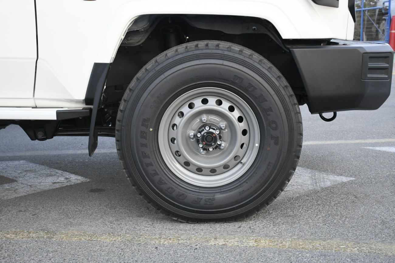 تويوتا لاند كروزر 70 GDJ76 2.8L TDSL - E AT 40th Anniversary Package 2025YM