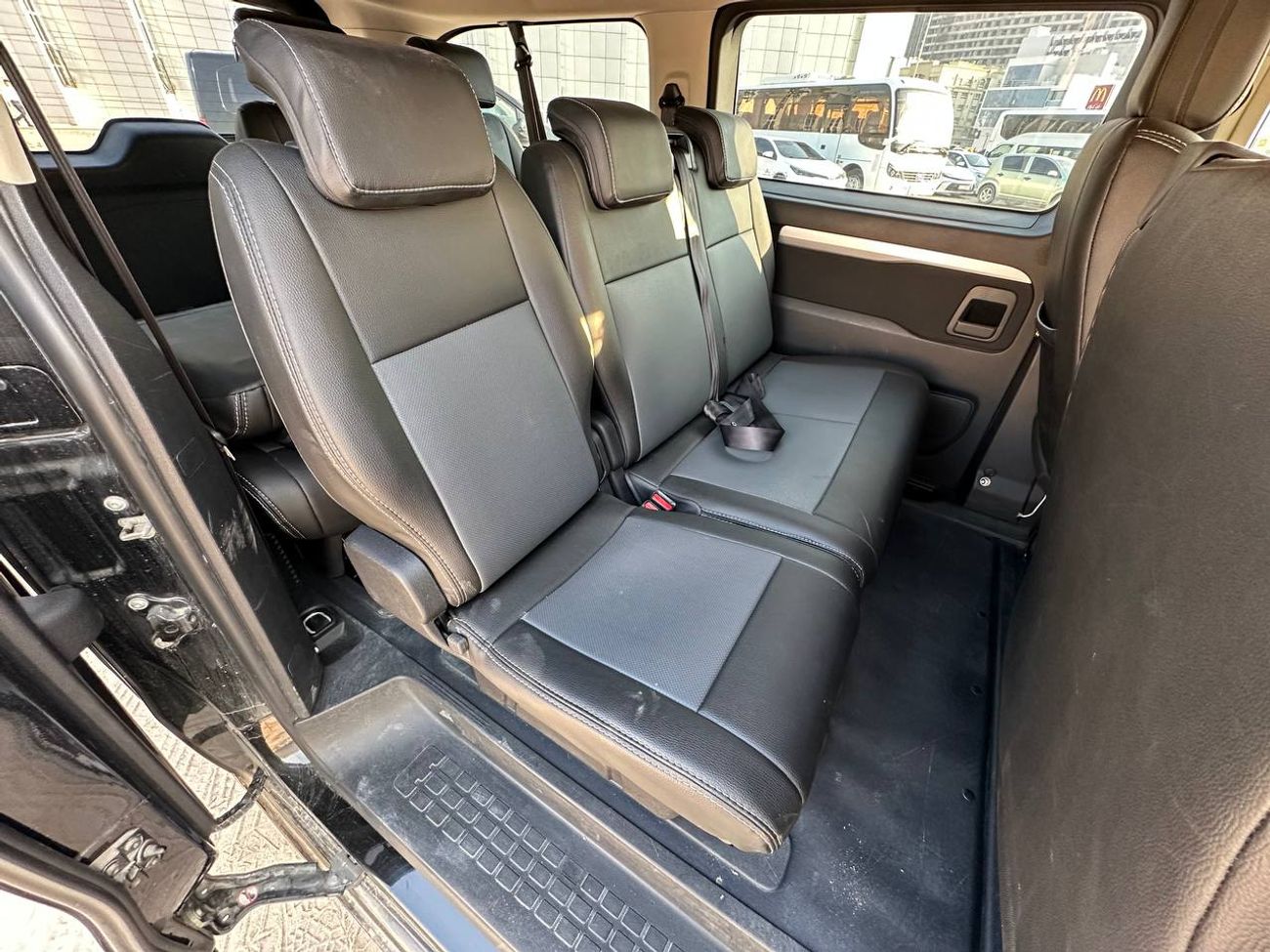 أوبل زافيرا  لايف Opel Zafira LIFE