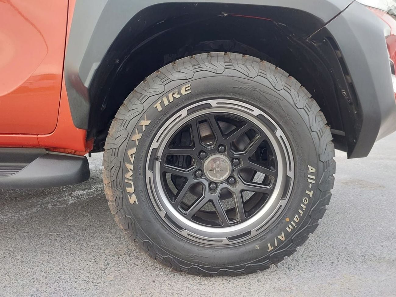 Toyota Hilux TOYOTA HILUX PICKUP RHD 2022 MODEL 2.8 L DIESEL AUTOMATIC(PM18048)