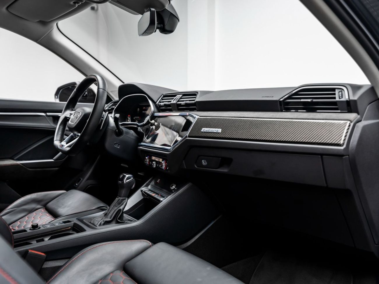 Audi RS Q3 Sportback TFSI quattro 2.5L 2022 Audi RSQ3, 2027 Audi Warranty + Service Contract, Low KMs, GCC