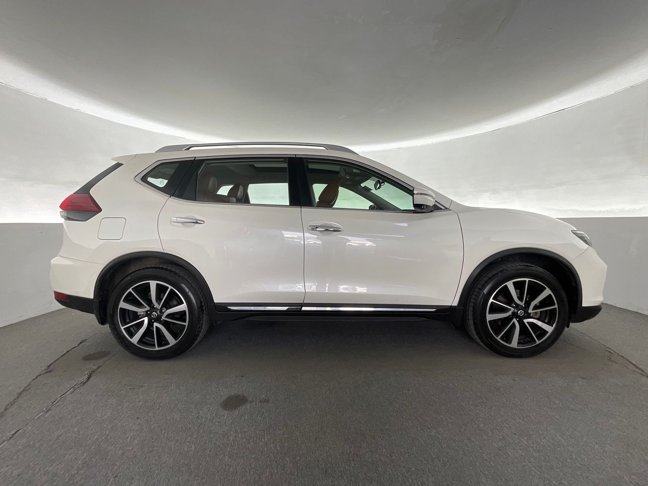 Nissan X Trail 2.5 SL 4WD 7STR AUTO LANE DEPARTURE | Guaranteed Warranty | 0 Down Payment