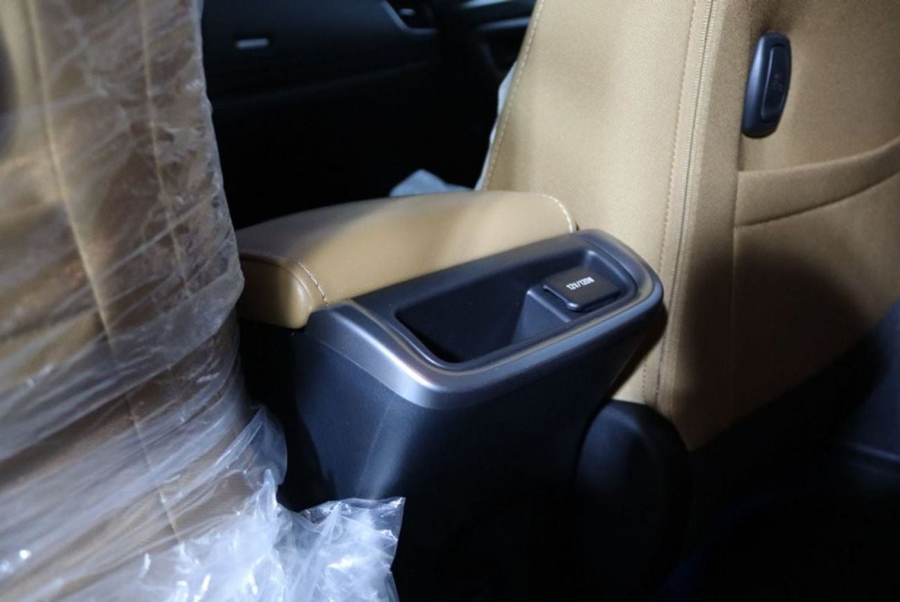 Toyota Fortuner VX2 FORTUNER  4.0L V6 PETROL