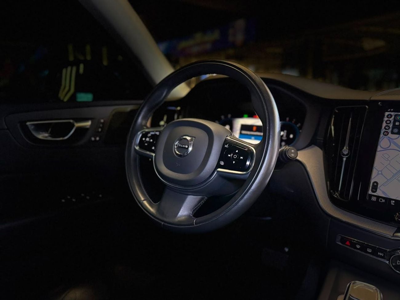 Volvo XC60 INSCRIPTION 1,600 Monthly Payment | 2022 Volvo XC60  | Low Mileage | Pristine Condition | 2 Years Fu