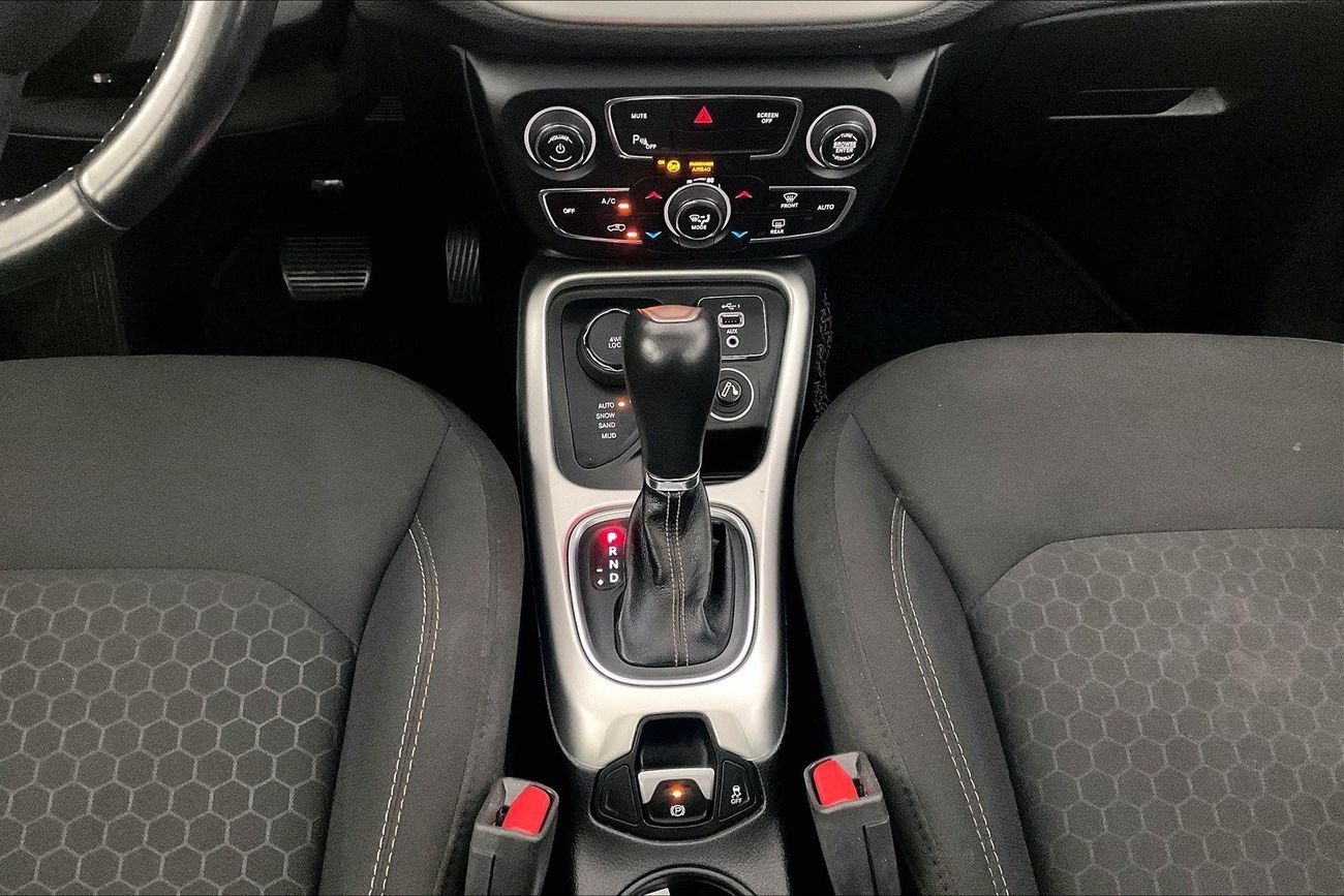 Nissan Kicks SL | Guaranteed Warranty | 0 Down Payment