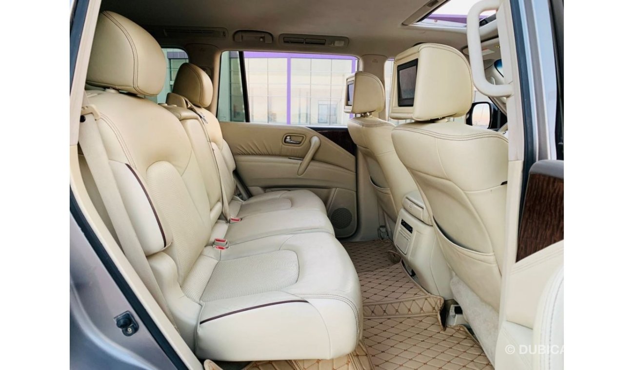 Nissan Patrol Nissan Petrol Platinum, big engine, full option, number one, 2010 model, in very excellent condition