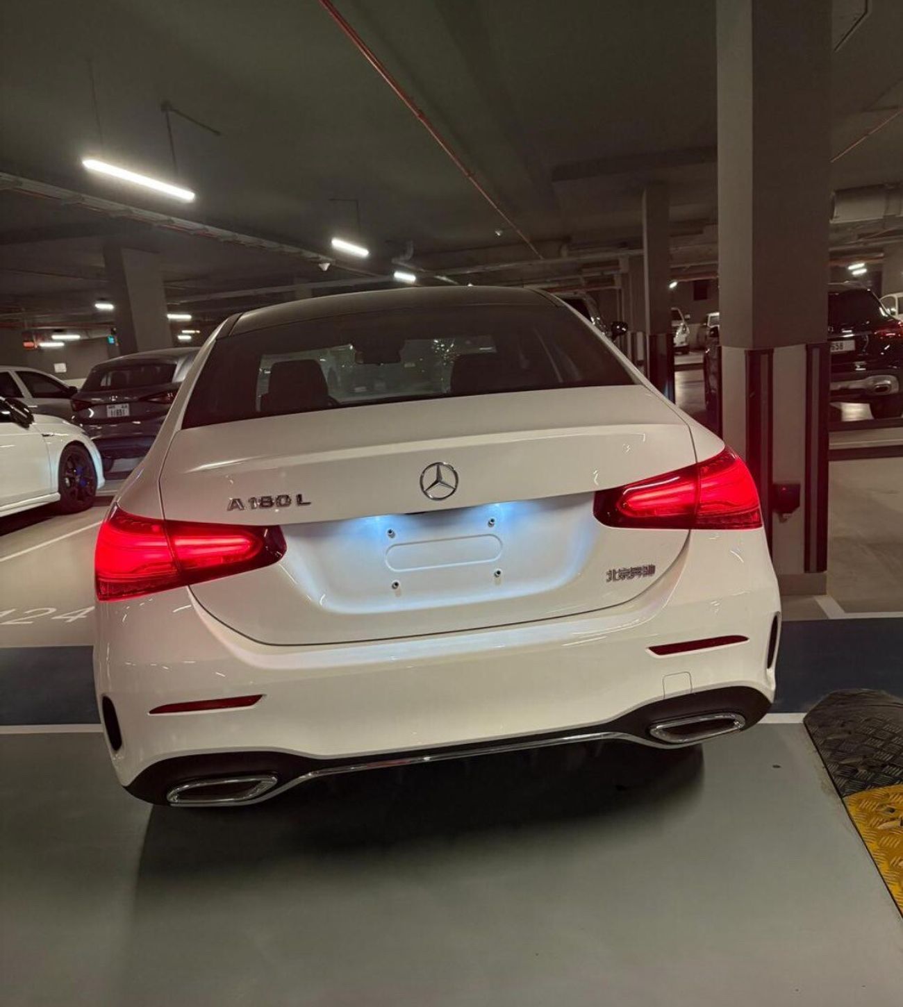 مرسيدس بنز A 180 Premium