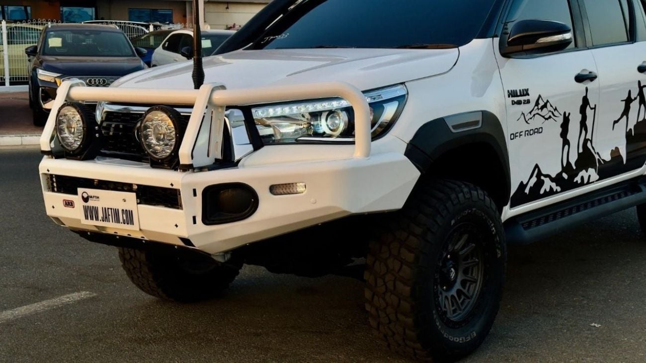 Toyota Hilux DOUBLE CABIN | PREMIUM BULL BAR WITH LED LIGHTS | 2019 | RHD | 2.8L DIESEL ENGINE | AIR SNORKEL