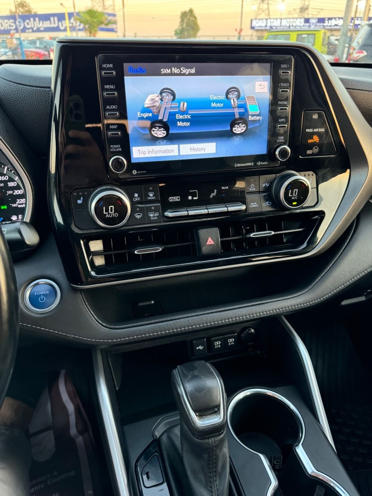 Toyota Highlander LTD HEV 2.5L 2021 LTD HYBRID ENGINE 2.5L CLEAN TITLE CANADA SPEC