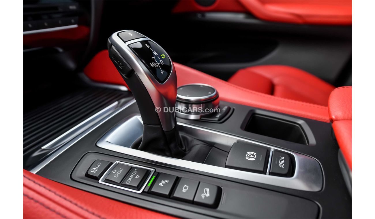 BMW X6 Rear Entertainment, Head Up Display, 360 Camera - Warranty and Service Contract- AED 4,289