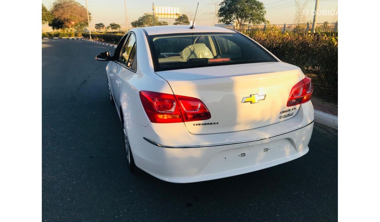 شيفروليه كروز CHEVROLET CRUZE 1.8 L GCC //2017// GOOD CONDITION // FULL SERVICE HISTORY // LOW MILEAGE // SPECIAL 