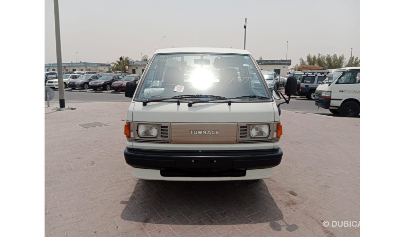 تويوتا تاوناس TOYOTA TOWNACE PICK UP RIGHT HAND DRIVE (PM1605)