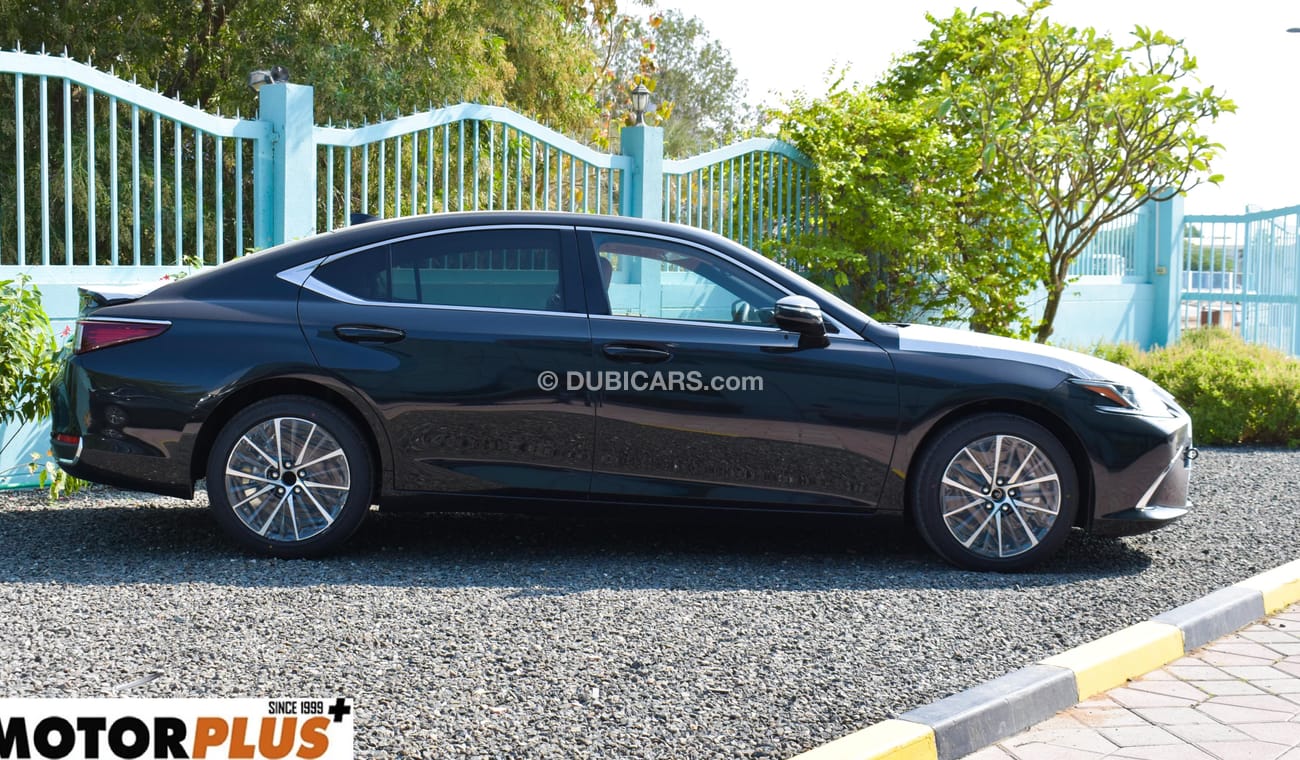 Lexus ES 300 h radar, seat heater, big screen, export only 2024 Euro specs