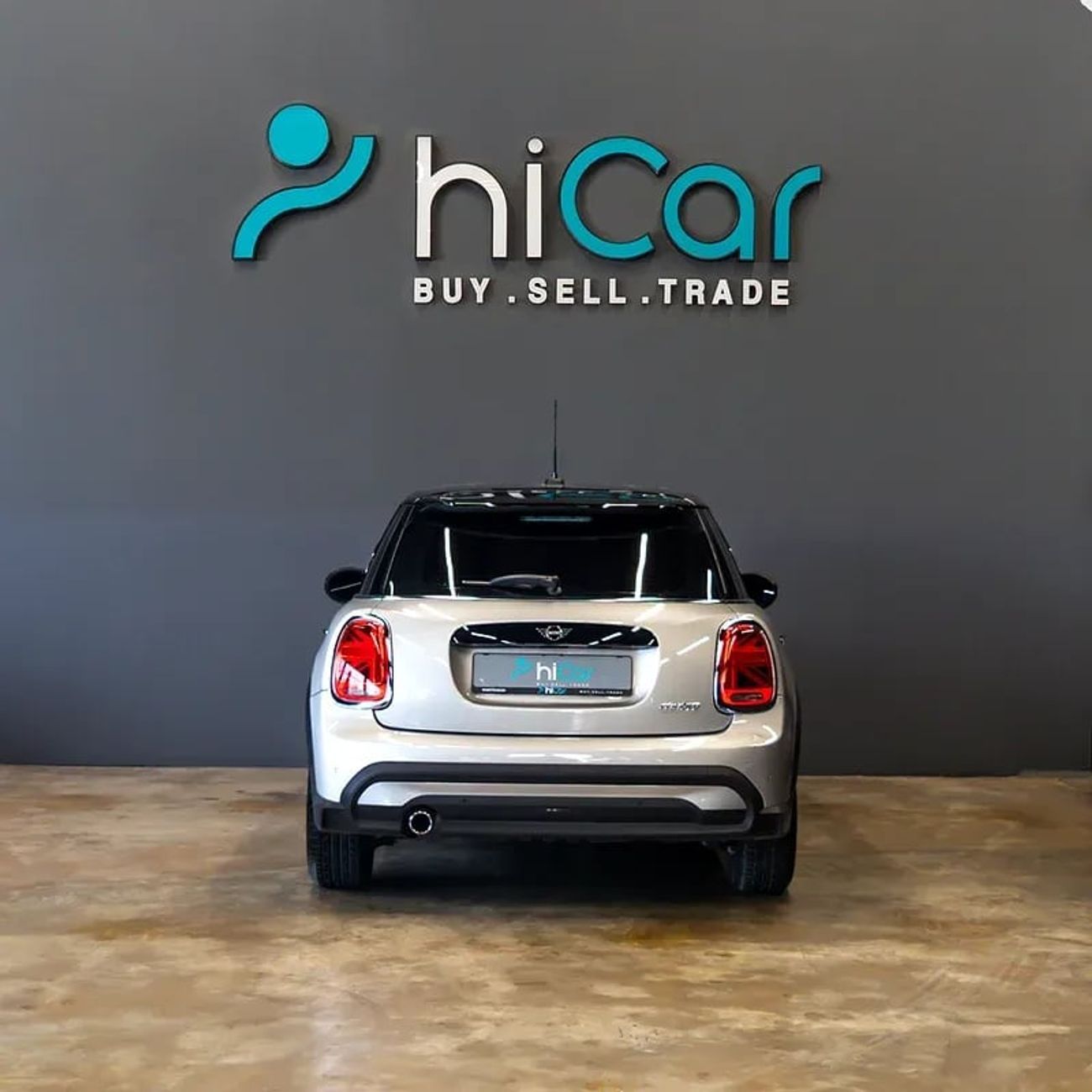 Mini Cooper SD AED 1,398  P.M • 0% Downpayment • Mini Cooper Std • Agency Warranty And Service Contract