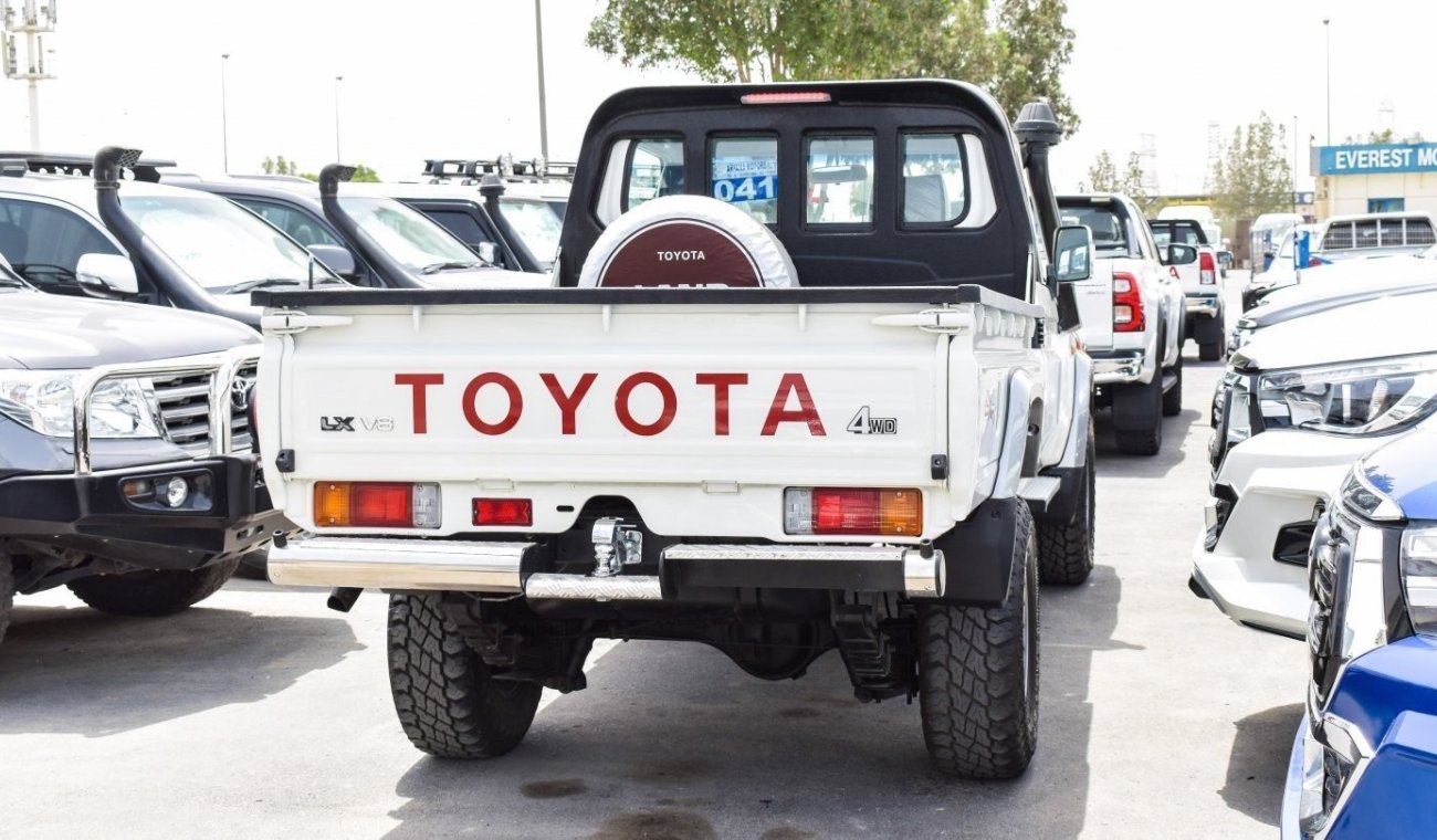 Toyota Land Cruiser Pick Up LX V8 diesel Clean car Full option