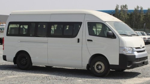 تويوتا هاياس TOYOTA HIACE 2.5L 15 SEATER AC H.ROOF RADIO CD DUALAC