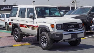 Toyota Land Cruiser 70 LX 4.0L V6 A/T  Al Futtaim