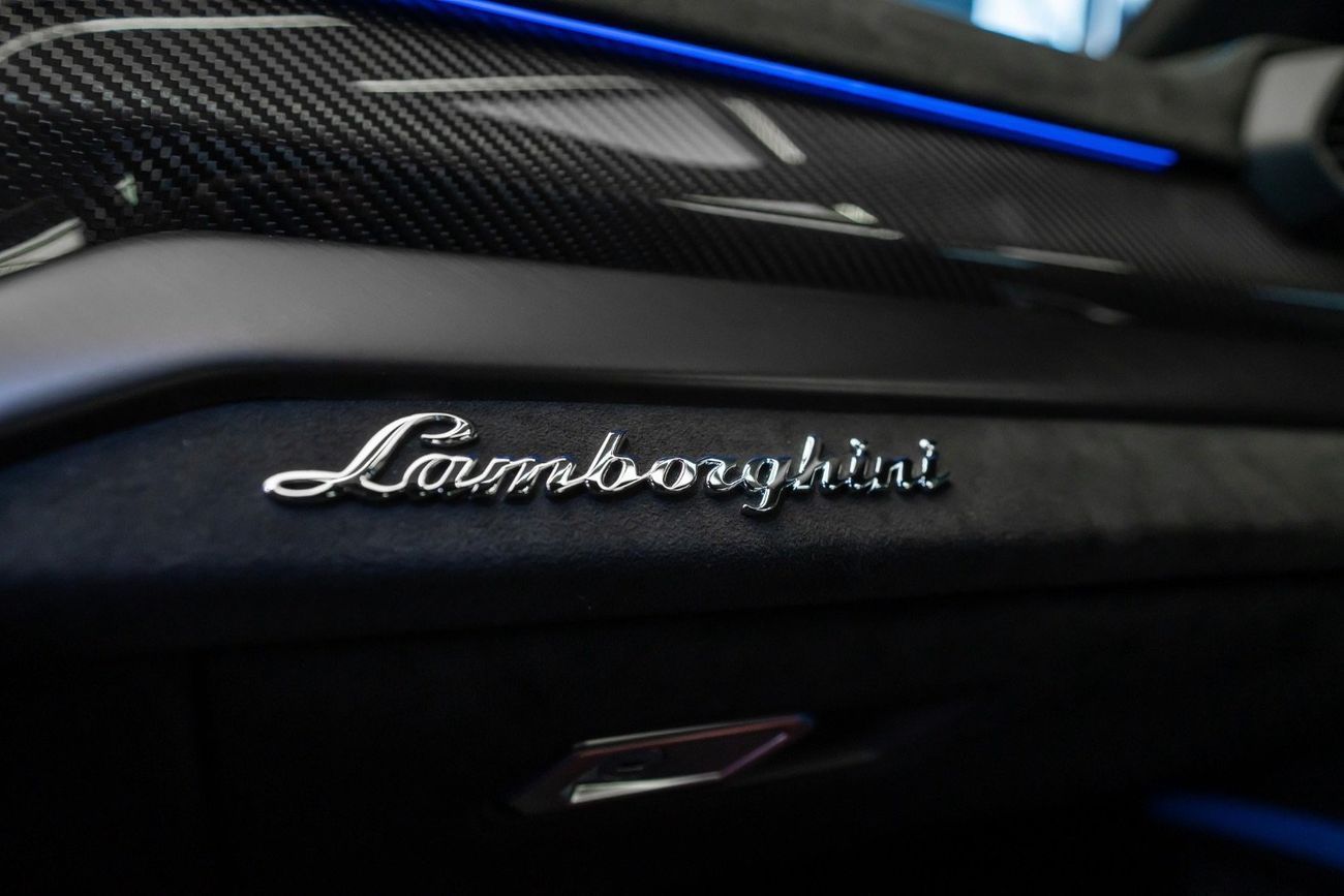 Lamborghini Urus 4.0T V8 Performante 2024 | Performante | Like New | GCC Specs | Full Options