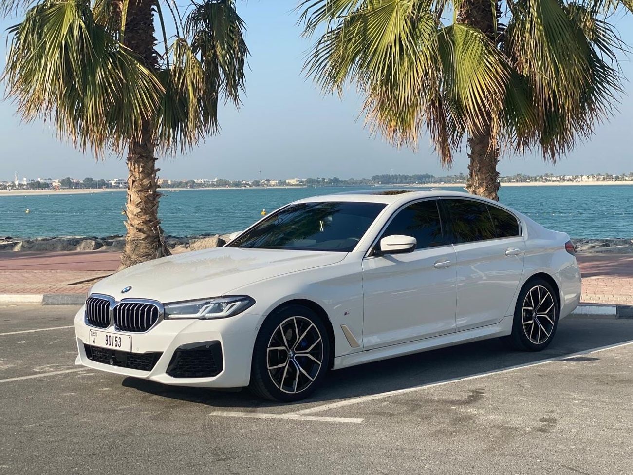 بي أم دبليو 530i