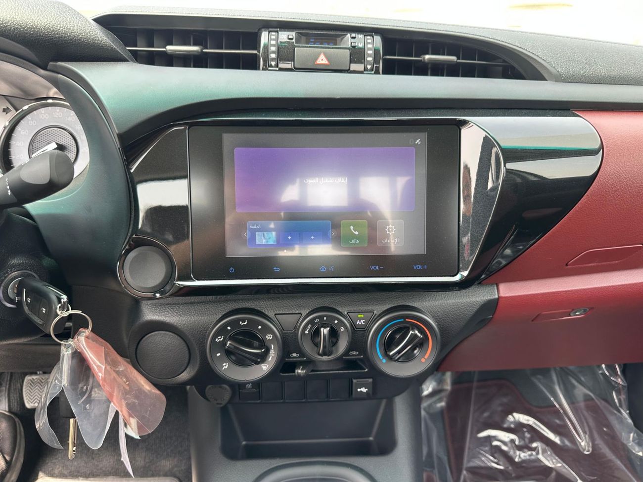 Toyota Hilux GL Short 2.7L TOYOTA HILUX S/C SWB 2.7 GLS-G