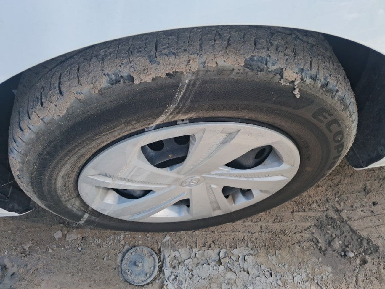 تويوتا يارس E 1.5 | بدون دفعة مقدمة | اختبار القيادة في المنزل