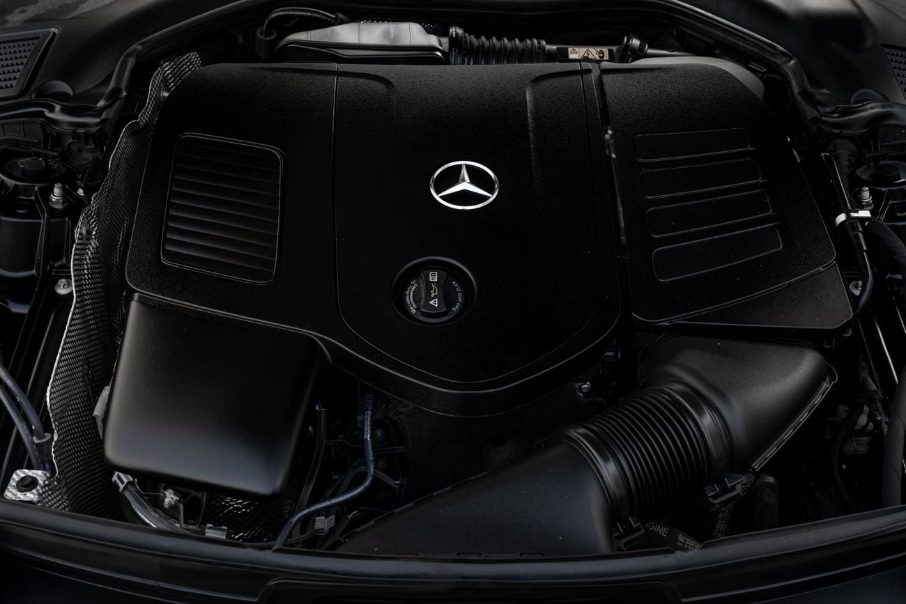 Mercedes Benz C200 C200 AMG | 3,134 P.M | 0% Downpayment | GARGASH WARRANTY & SERVICE!