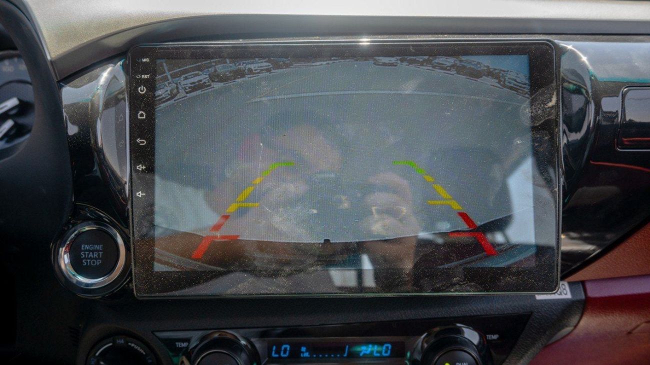 تويوتا هيلوكس SR 2.7L