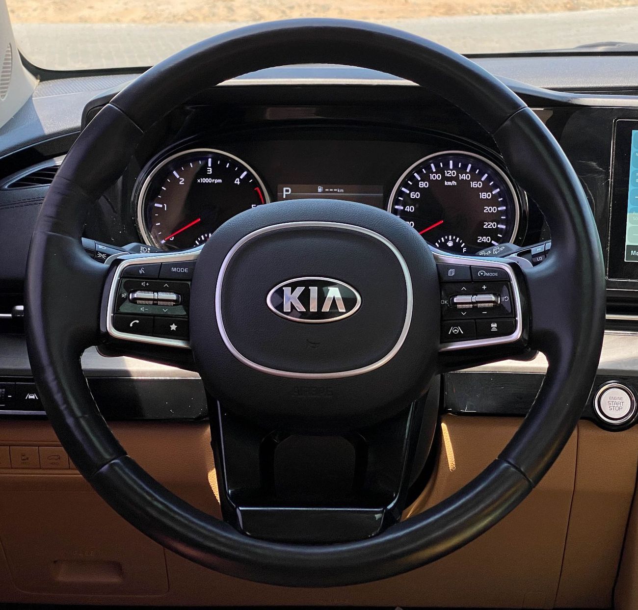 Kia Carnival Kia Carnival Diesel 2021 2.2L | Full Option | Korean