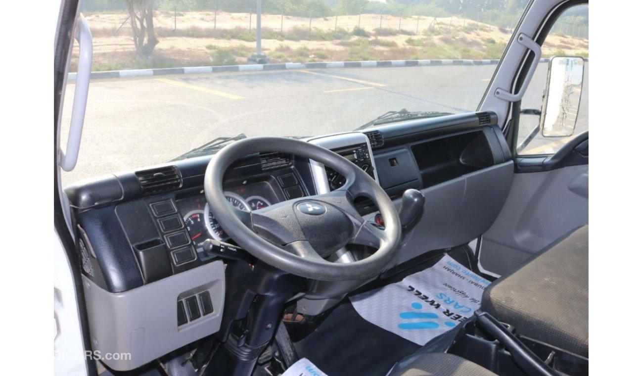 Mitsubishi Fuso Canter 2017 | MITSUBISHI CANTER SHORT CHASSIS SHUTTER BOX - 3TON - WITH GCC SPECS AND EXCELLENT CONDITION