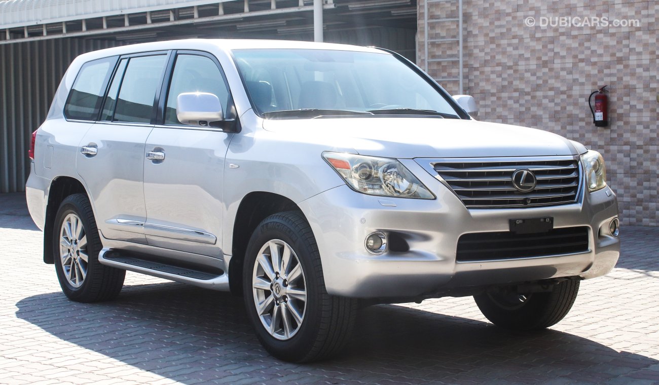 Lexus LX570