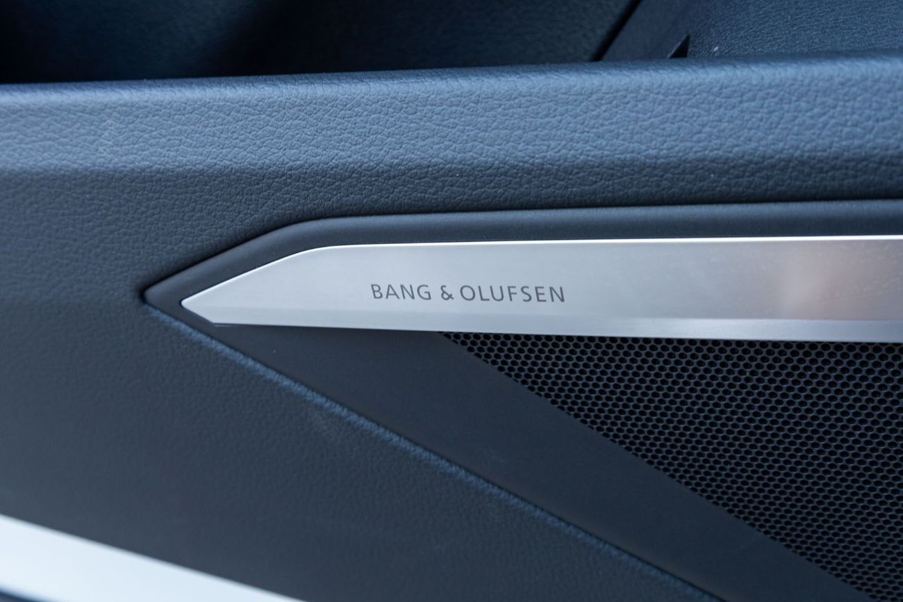 أودي اي ترون 55 Quattro