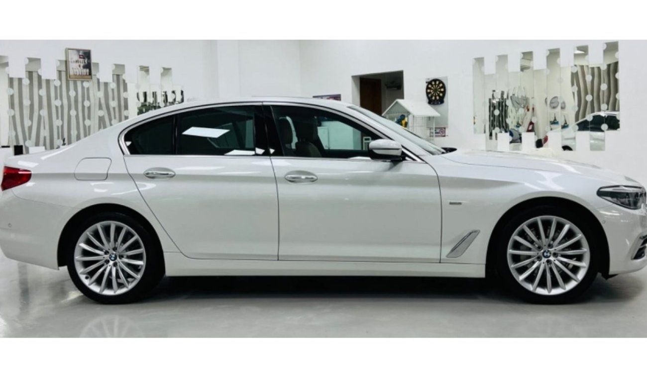 BMW 530i GCC .. FSH .. Original Paint .. Luxury Line .. Perfect Condition
