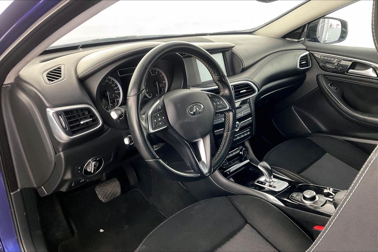 Infiniti QX30 Luxe | Guaranteed Warranty | 0 Down Payment