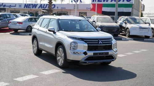 ميتسوبيشي آوتلاندر ميتسوبيشي أوتلاندر 2026 – الفئة المتوسطة (G12) 2.5 لتر | SUV بسبعة مقاعد | مواصفات الخليج | للتصدير