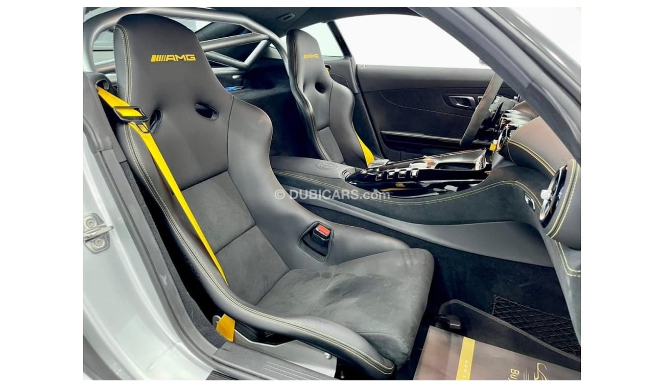 Mercedes-Benz AMG GTR 2020 Mercedes GT R PRO, Full Service History, Warranty, GCC