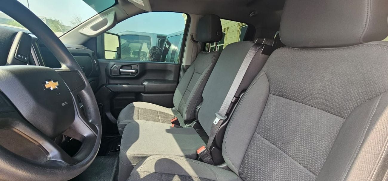 شيفروليه سيلفارادو HD 2500, 6.6L Gasoline