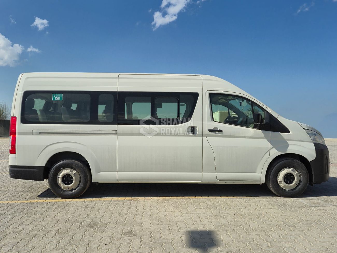 تويوتا هاياس 3.5L PETROL V6 DX MT 13-SEATS RWD 2026MY