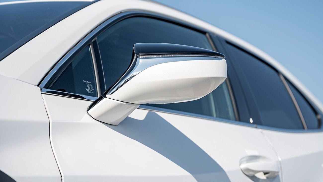 Lexus UX250h STD (NON GCC) LEXUS UX250H | 2-YEAR WARRANTY + SERVICE AVAILABLE | IN-HOUSE FINANCING | 0% DOWNPAYME