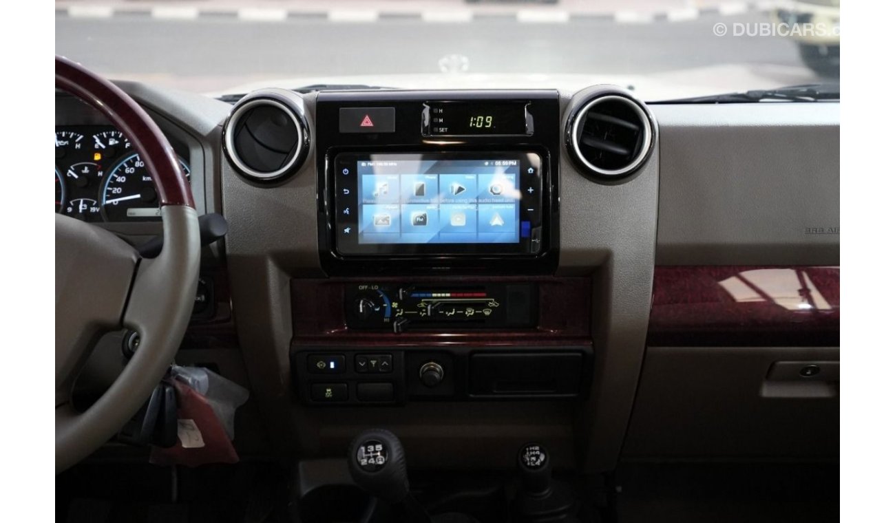 تويوتا لاند كروزر بيك آب Land Cruiser Pickup Double Cabin pickup 4.5L DIESEL V8 4WD Full Option 2023