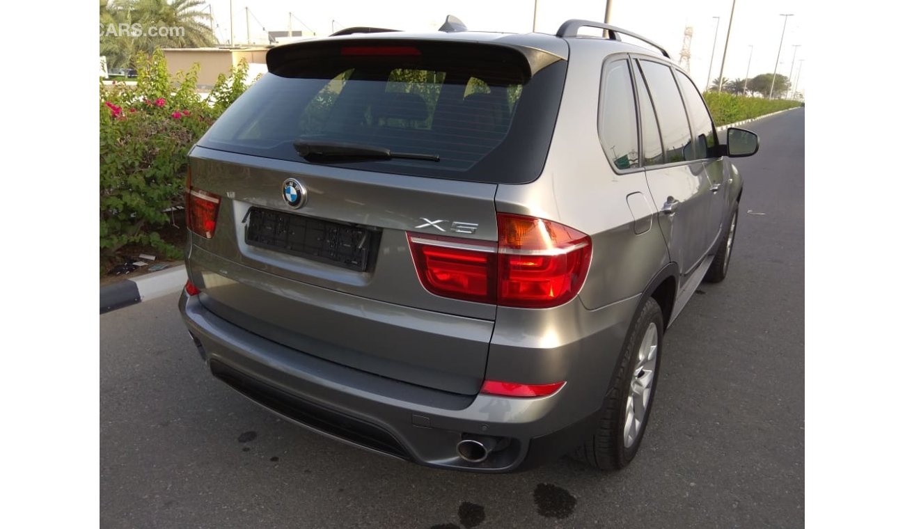 BMW X5 X Drive 35i 2012 GCC SPECS