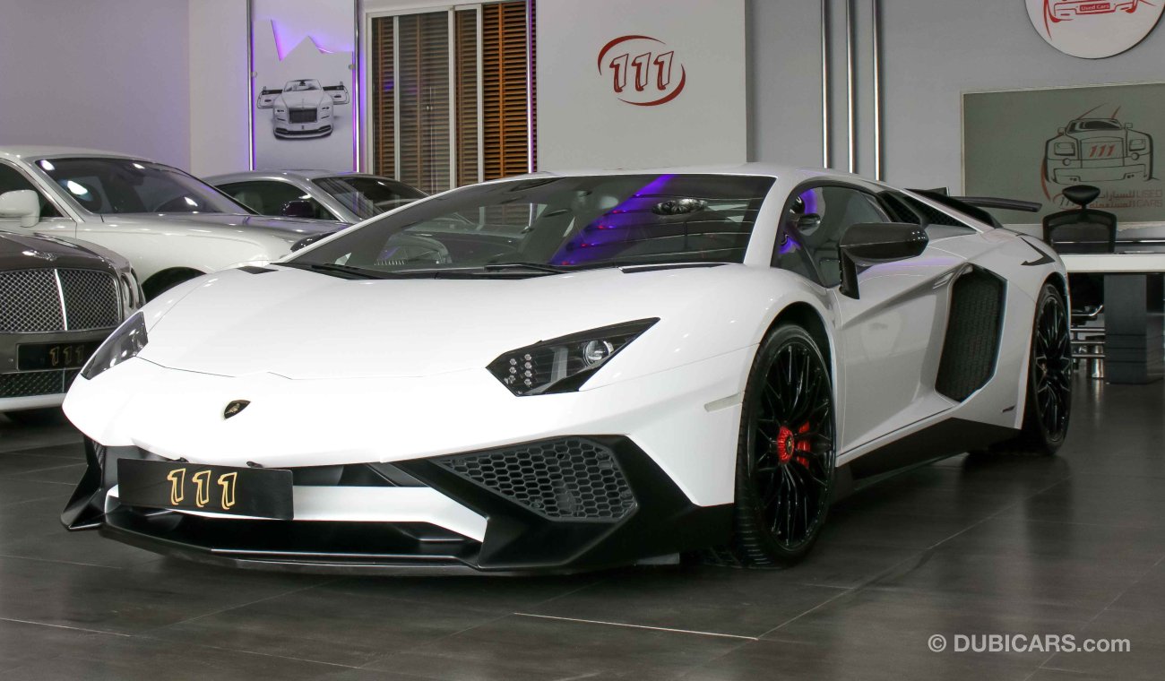 Lamborghini Aventador LP 750-4 SV 1di 600 / GCC Specs / Warranry till 2020