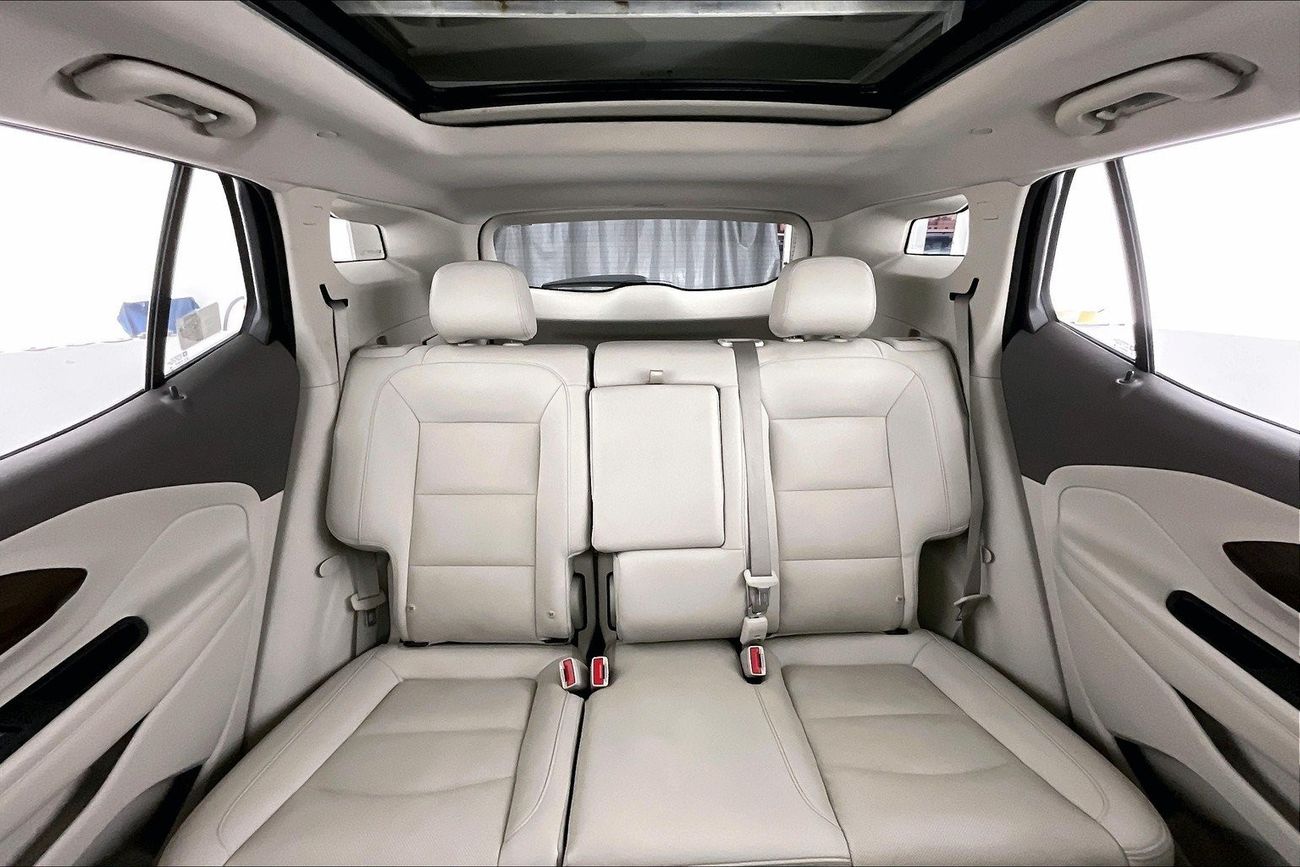 Volkswagen Golf SE | 1 year free warranty | 0 Down Payment